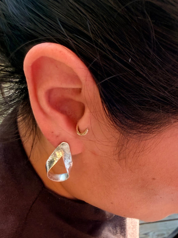 Folded Studs