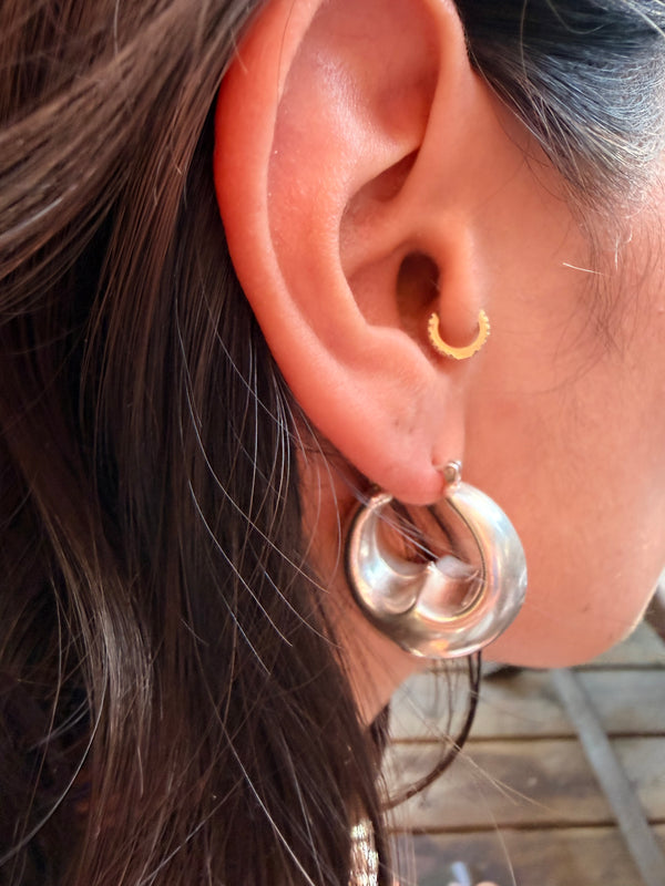 Luna Hoops