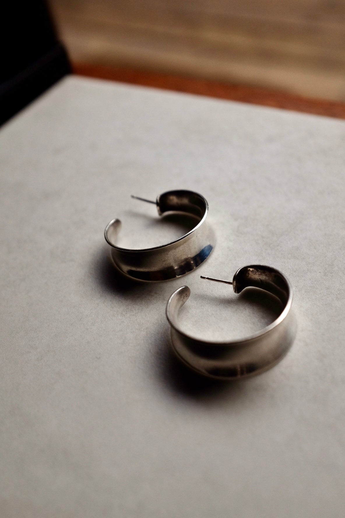 Wide Disc Hoops