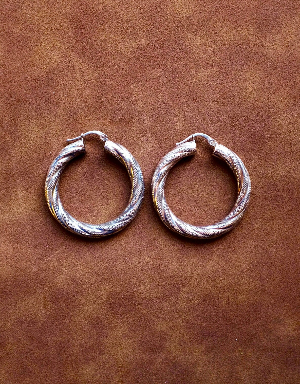 Twisted Chunky Hoops