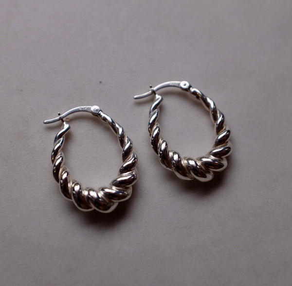Little Twisted Hoops