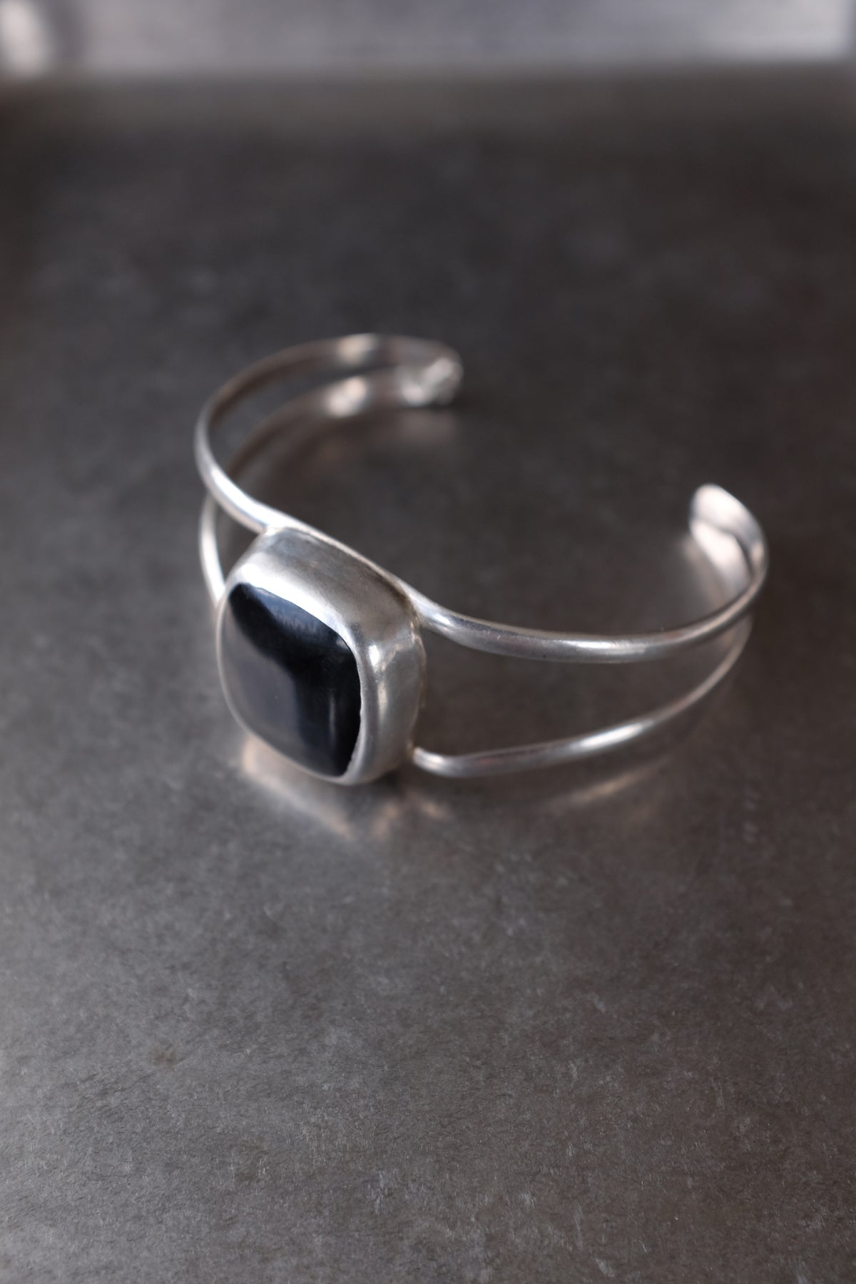 Onyx Open Cuff
