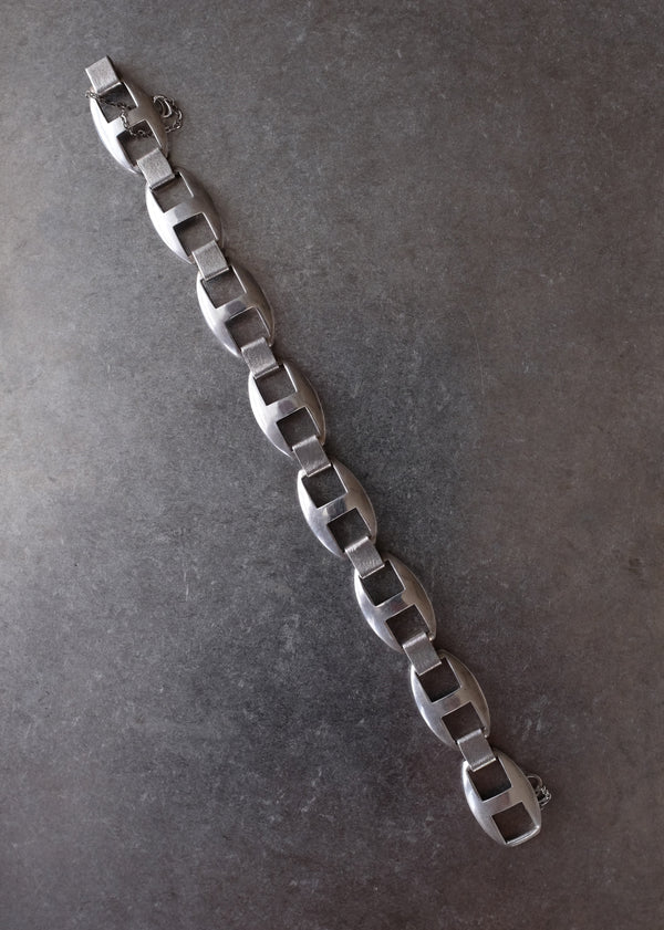 Scandinavian Sculptural Link Bracelet