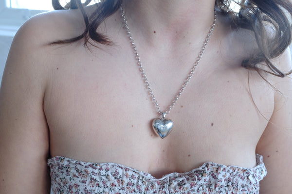STERLING SILVER PUFFY HEART CHAIN