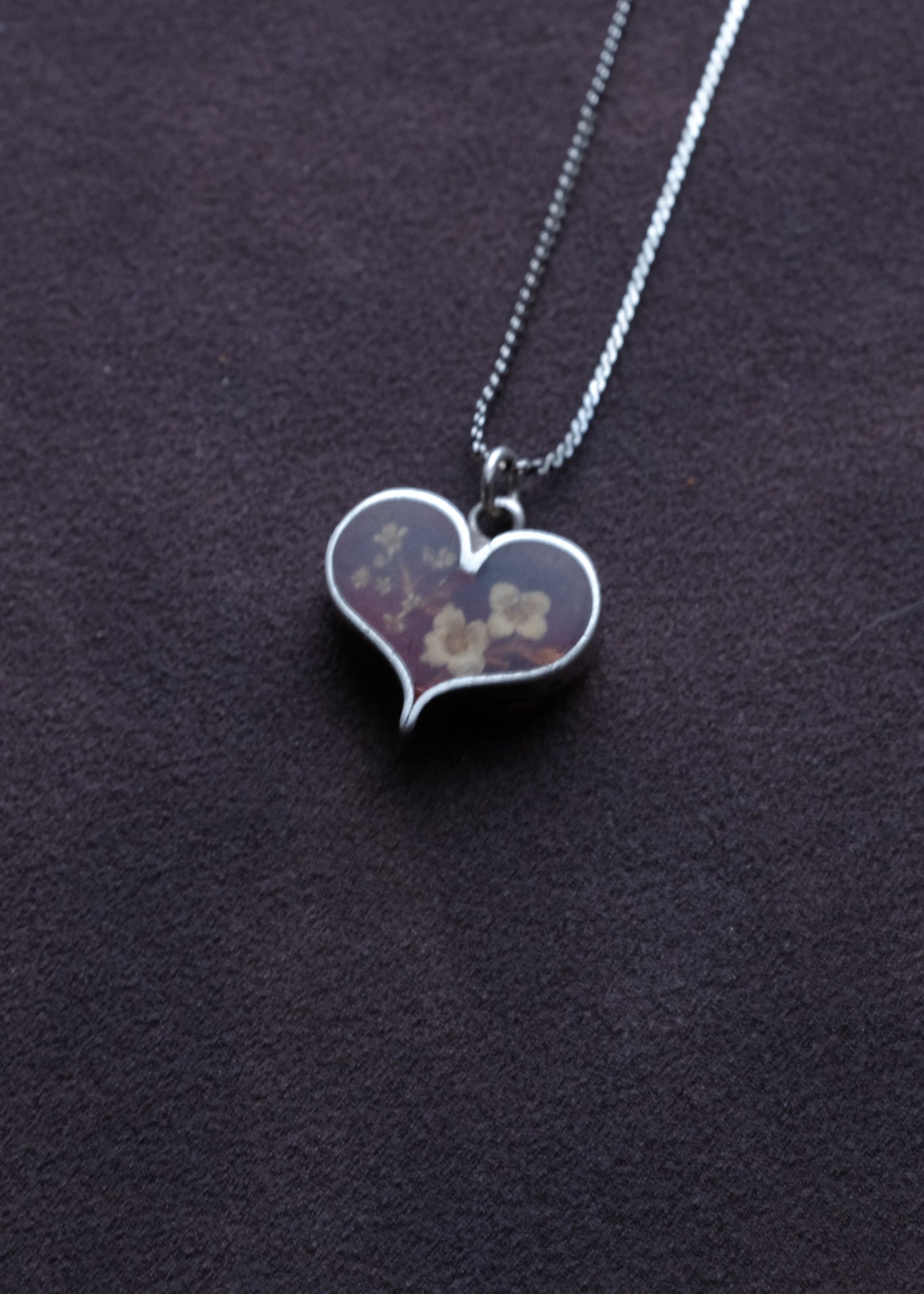 STERLING SILVER CURN CHAIN WITH FLORAL HEART CHARM