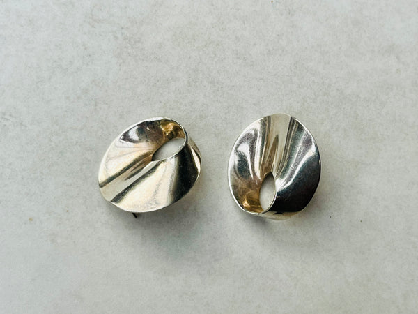 Silver Swirl Studs