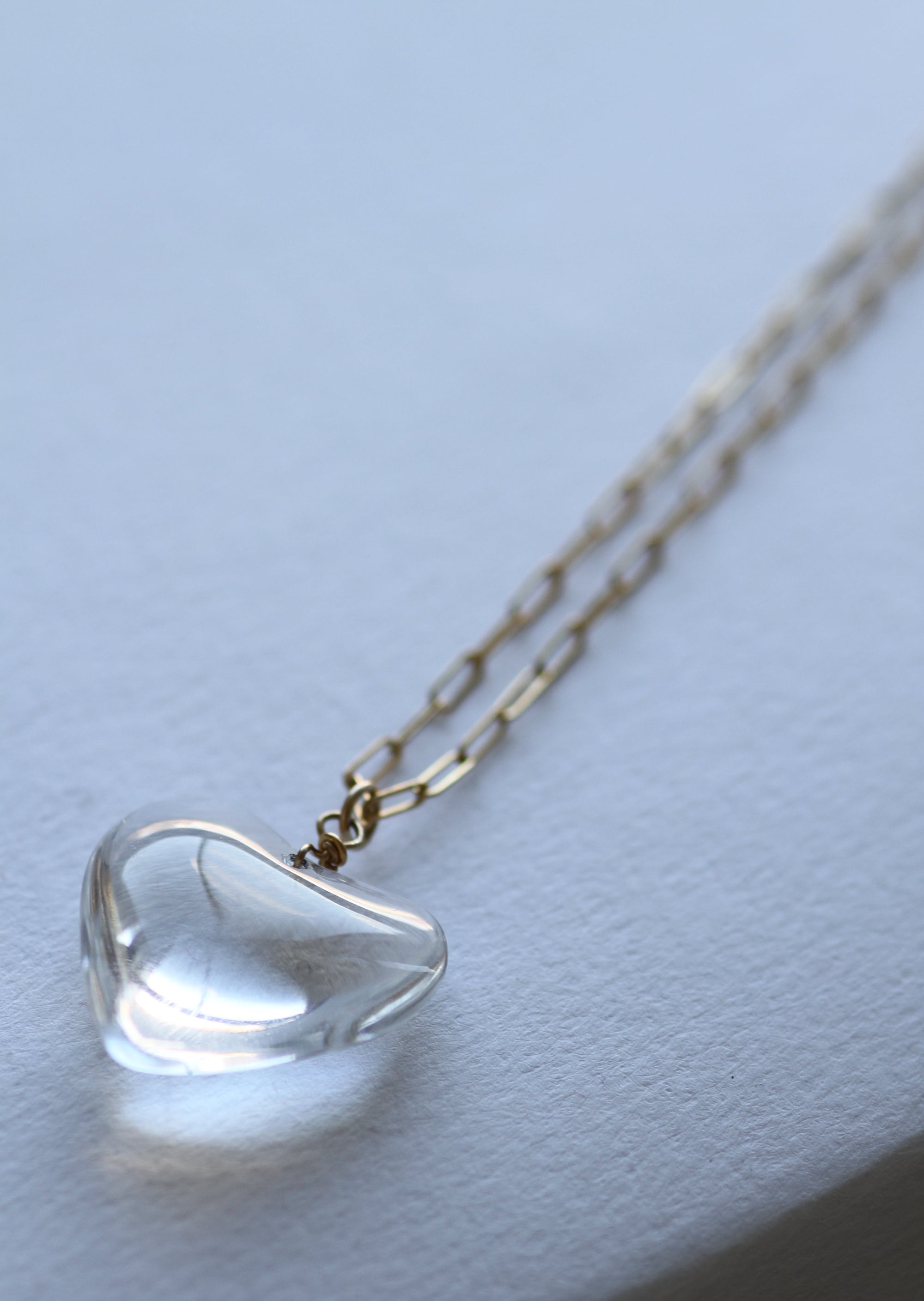 GOLD PLATED CHAIN WITH GLASS HEART