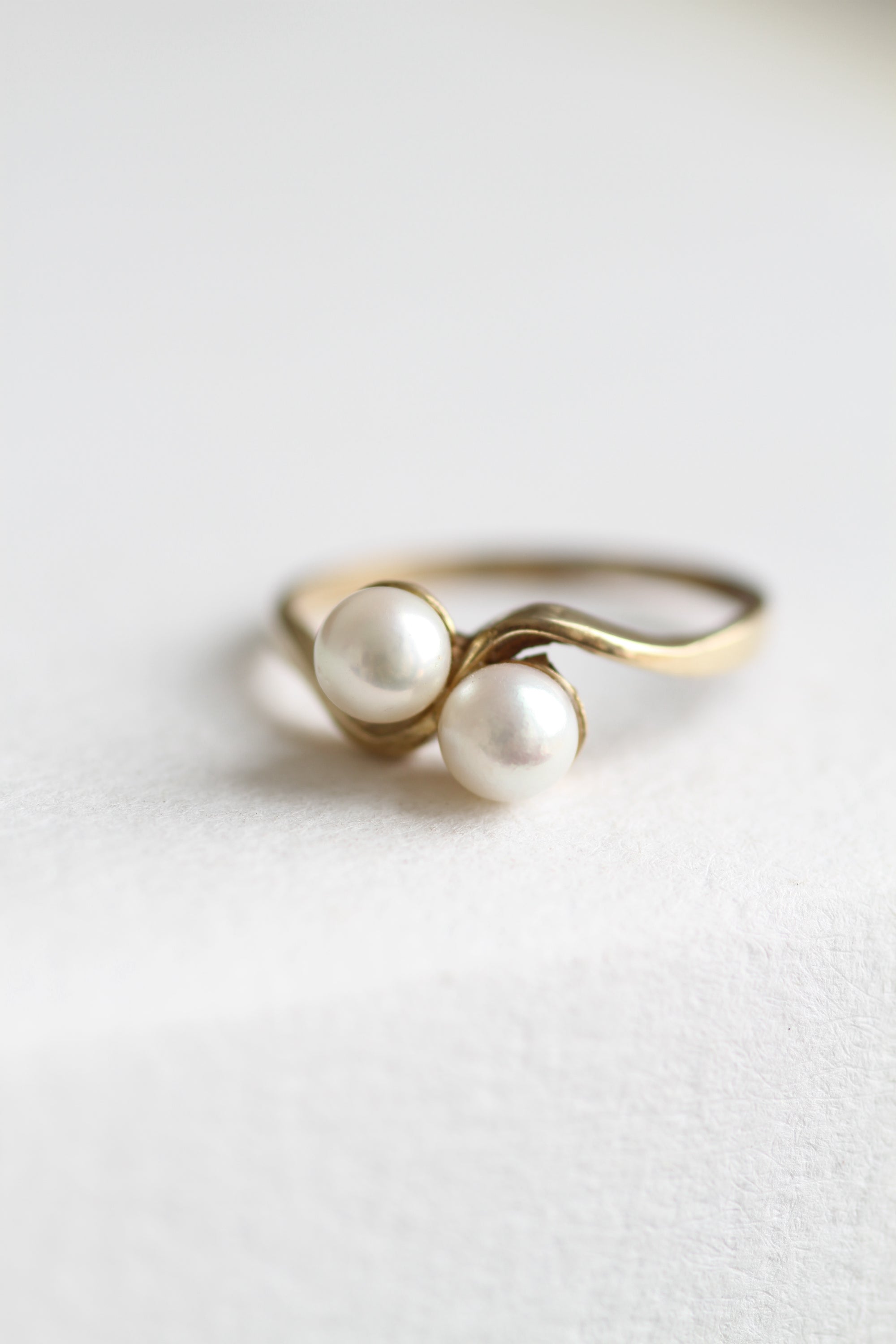 VINTAGE 9CT GOLD DOUBLE PEARL RING