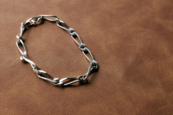 STERLING SILVER TEXTURED FIGARO BRACELET